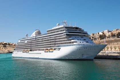 seven seas explorer