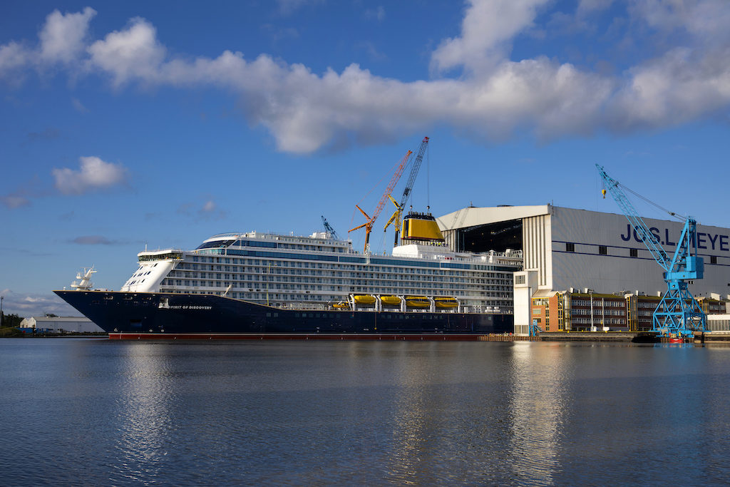 Spirit of Discovery float out