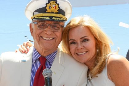 Gavin MacLeod and Jill Whelan