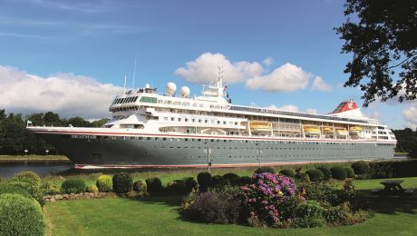 Braemar in the Kiel Canal Braemar in the Kiel Canal