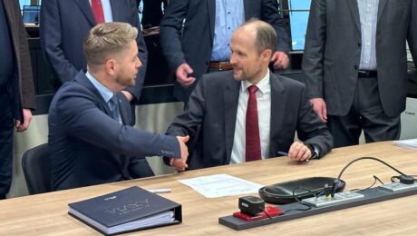 Arvia hand-over Arvia hand-over