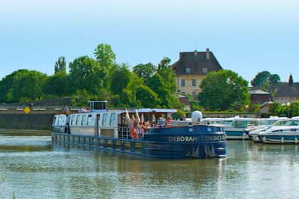 CrosieEurope barge Deborah