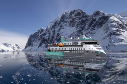 Expedition ship The Sylvia Earle