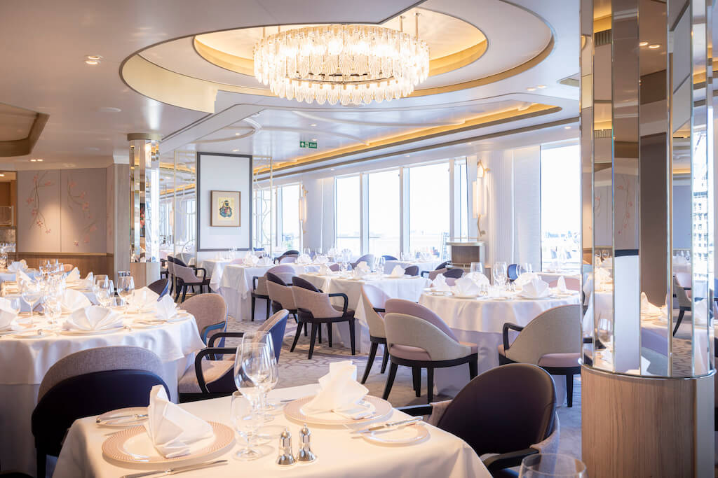 Queen Anne Princess Grill restaurant