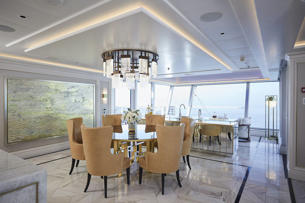 Regent Suite Dining Area